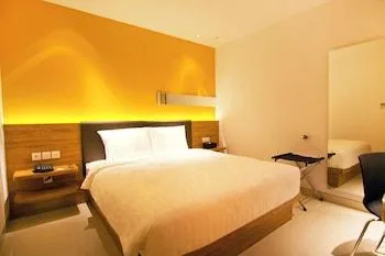 غرفة بزنس بسرير فردي، Mooz Hotel Surabaya - Jemursari 1/1