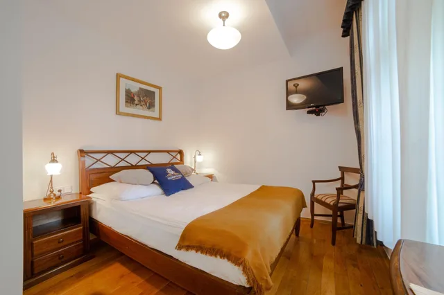 غرفة ديلوكس بسرير مزدوج بمطبخ صغير، Euroresidence 1/9