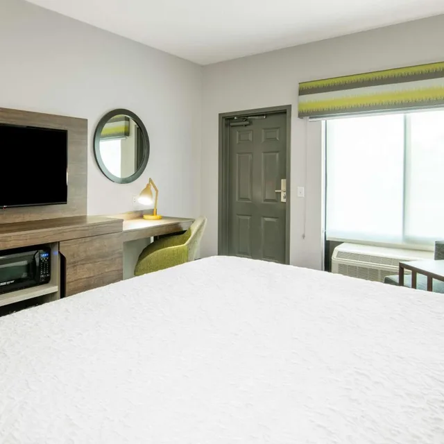 استوديو بسريرين كوين مع أريكة لذوي الإعاقة، Hampton Inn Suites Las Vegas Henderson 1/7
