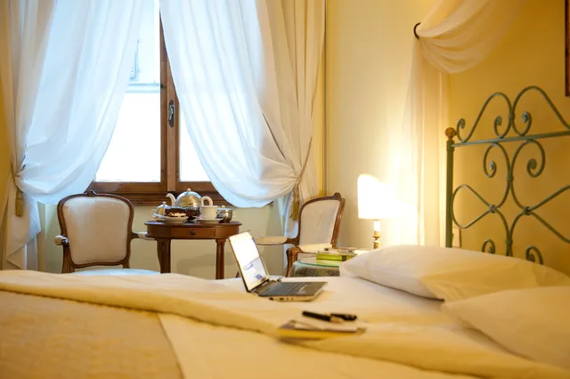 غرفة كلاسيكية بسرير مزدوج، Palazzo Dal Borgo 4/5