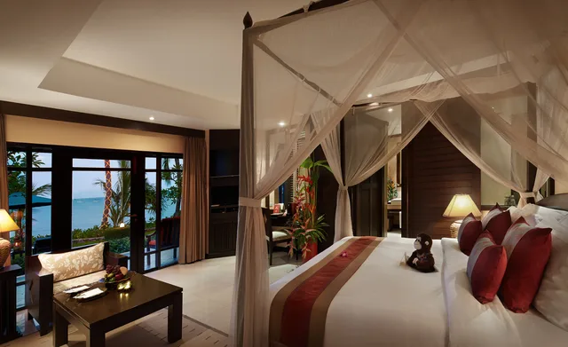 Beachfront Villa with Outdoor Jacuzzi، Bo Phut Resort and Spa 1/1