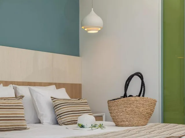 Run of House, Single, Arina Beach Resort 1/1