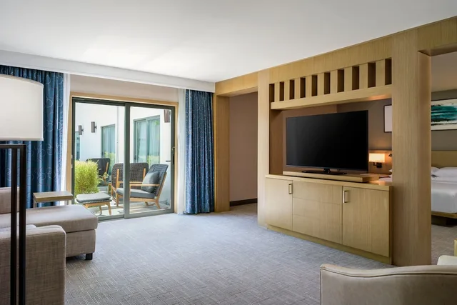 جناح جونيور بسرير كينج، Delta Hotels by Marriott Ontario Airport 2/4
