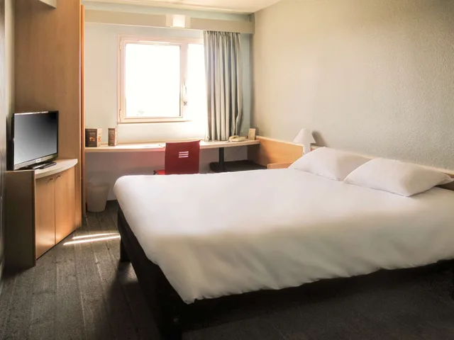 غرفة قياسية بسرير مزدوج، Ibis Pontivy 2/9