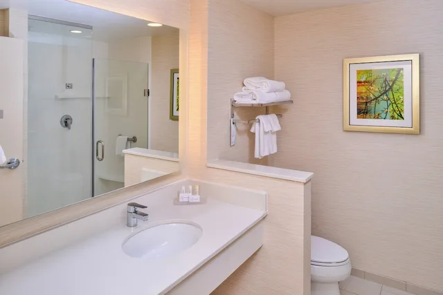 غرفة بسريرين كوين لذوي الإعاقة، Fairfield By Marriott Inn Suites Plymouth White Mountains 3/7