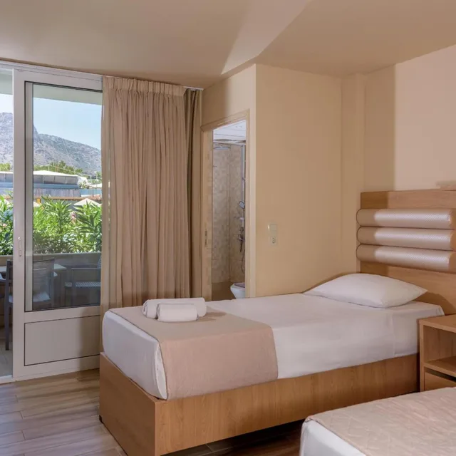 غرفة سوبيريور عائلية، Sunbay Hotel 6/10