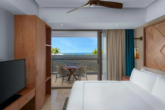 إقامة بغرفتي نوم بإطلالة جزئية على البحر، Conrad Punta De Mita 3/3