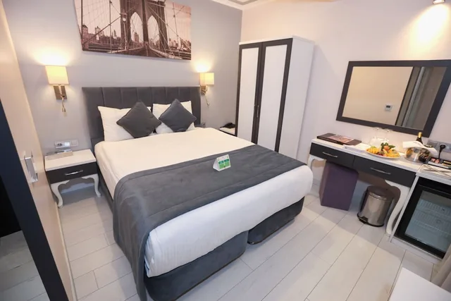 غرفة اقتصادية بسرير مزدوج، Skalion Hotel 2/6