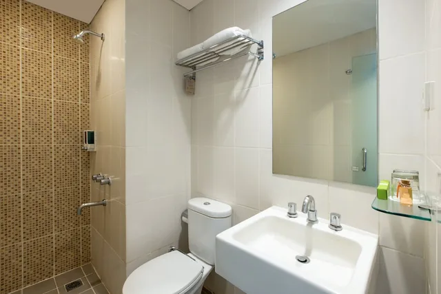 Smart Room Twin, Hotel Amaris Cihampelas 5/6