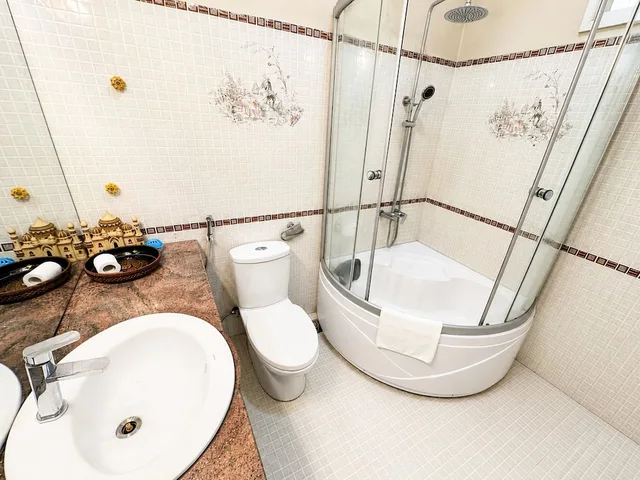 Deluxe, Twin Beds, Terrasse Des Roses 4/4