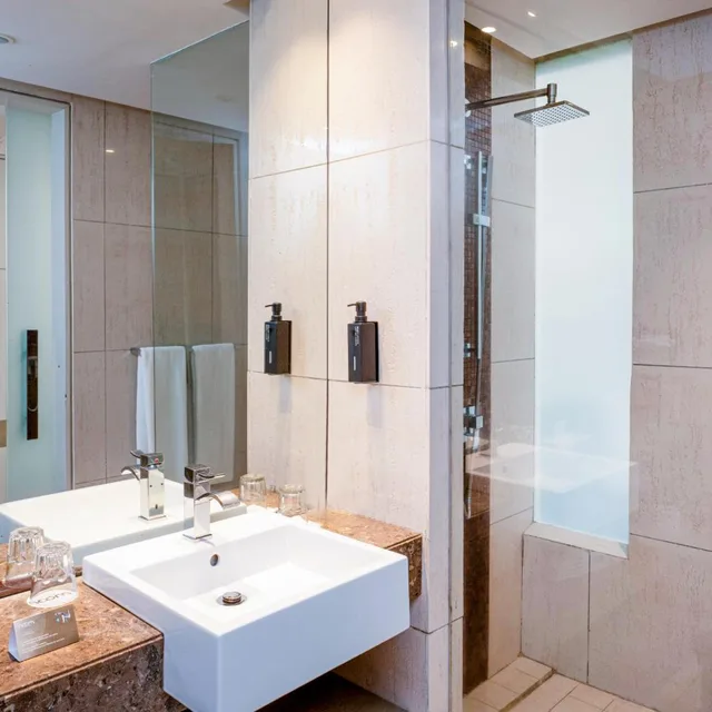جناح بإطلالة على البحر بشرفة، Noom Hotel Dakar Sea Plaza, a member of Radisson Individuals 6/8