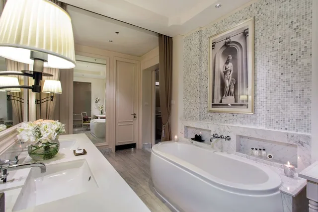 جناح بسرير كينج، U Sathorn Bangkok Hotel 5/7