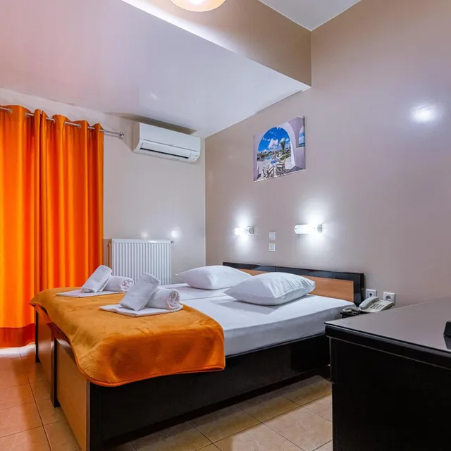 غرفة اقتصادية بسرير مزدوج أو سريرين منفصلين، Faros 1 Hotel 1/10