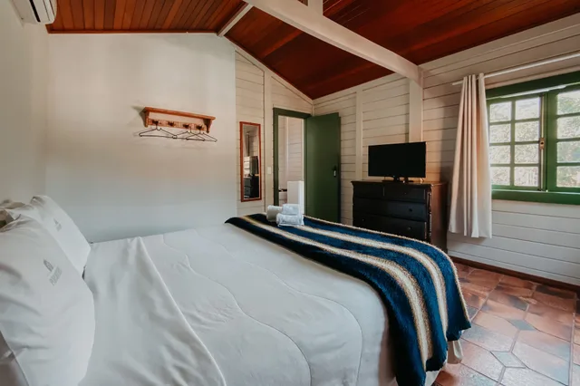 2 Bedrooms, Loft, Double and Twin Beds, Annex, Hotel Vila Bavaria 1/8