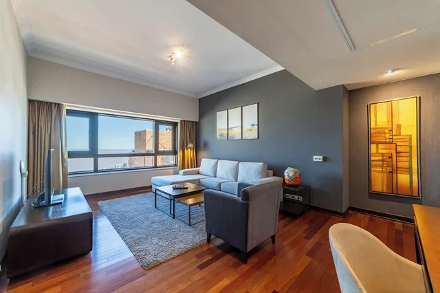 جناح بريميوم بسرير كينج، Radisson Montevideo Victoria Plaza Hotel 5/9
