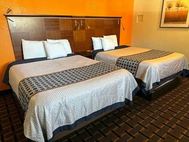 Room, 2 Queen Beds, Sofa, Stay Inn by OYO Near I 80 Lincoln West 1/2