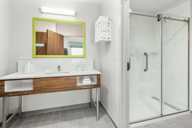 Suite, King Bed, Sofa, Accessible, Hampton Inn Odessa Trinity 1/1