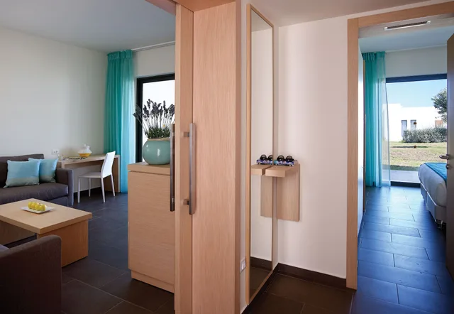 1 Bedroom, Family, Queen Bed, Inland View, 2 Sofa، Tui Magic Life Plimmiri 2/2