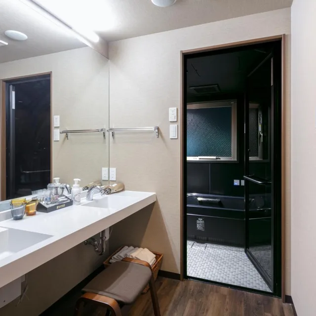 جناح بسرير كوين بجاكوزي، Randor Residential Hotel Kyoto Suites 6/7