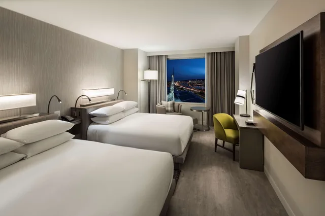 Room, 2 Queen Beds, City and River View، Hyatt Regency Portland At The Oregon Convention Center 5/10