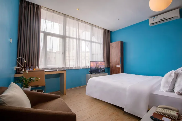 غرفة بزنس بسرير مزدوج، Colour Inn Shenzhen Dongmen Branch 1/1