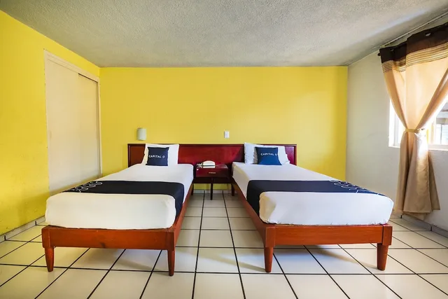 غرفة قياسية ثلاثية بثلاثة أسرّة، Capital O Colon, Ciudad Guzman Jalisco 3/5
