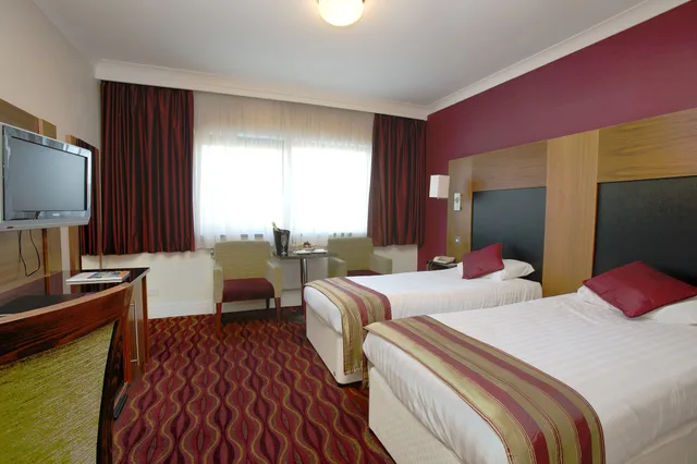غرفة قياسية بسريرين منفصلين، Mercure Newcastle George Washington Hotel Golf and Spa 4/8
