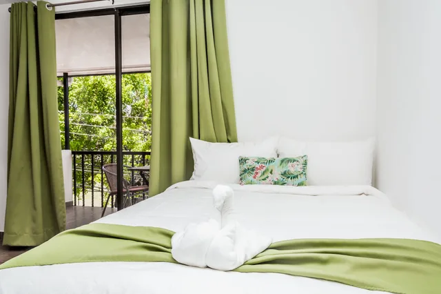 غرفة قياسية بسرير كينج بشرفة، Hotel Coco Palms 5/10
