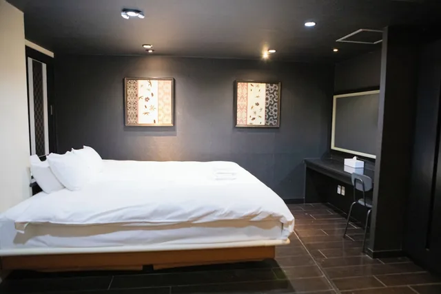 غرفة غراند فاخرة بسرير كوين، Hotel Rima chocolat 1/10