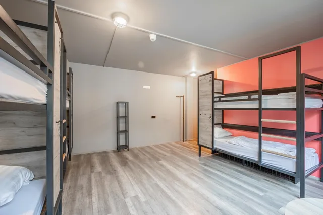 سكن مشترك مختلط بأربعة أسرّة، a&o Dusseldorf Hauptbahnhof 4/10