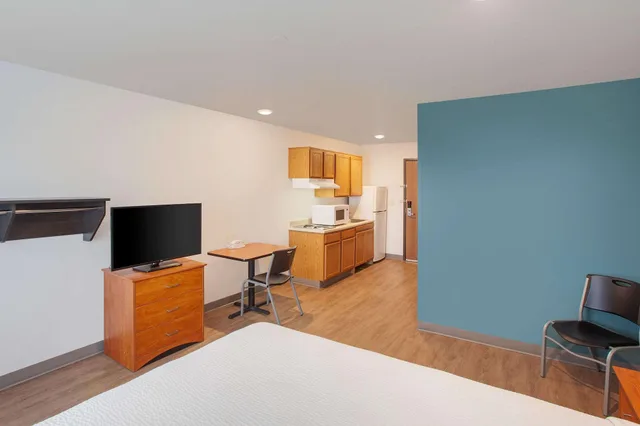 غرفة بسرير كوين للمدخنين لذوي الإعاقة، WoodSpring Suites Harlingen 3/4