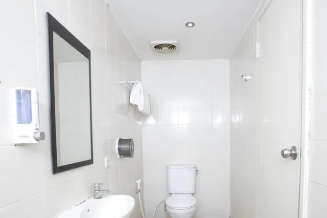 غرفة ديلوكس بسريرين منفصلين، Expander Hotel Semarang 5/5