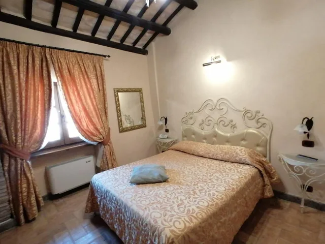 غرفة كلاسيكية بسرير كوين، Relais Castrum Boccea Hotel 4/8