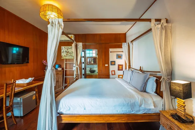 غرفة بسرير كينج في طابق مرتفع، Pao Come Boutique House 1/2