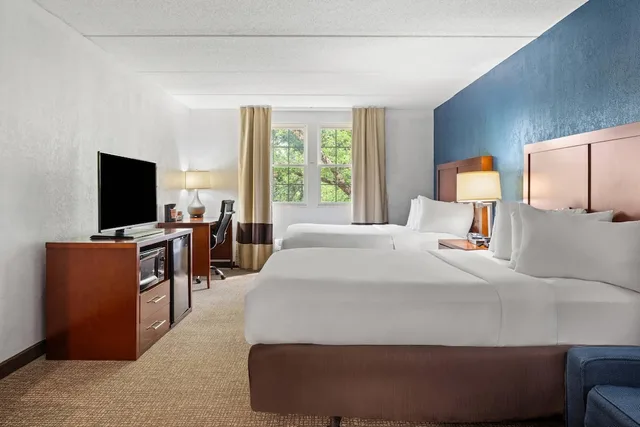 جناح بسريرين مزدوجين، Comfort Suites Near Casinos 6/10
