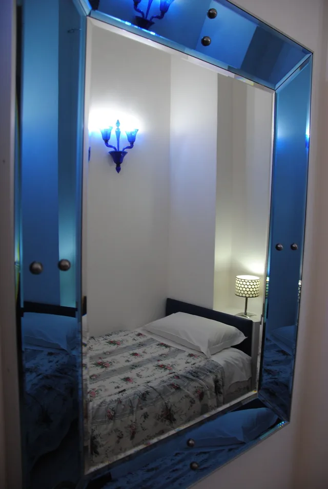 غرفة فاخرة مفردة بسرير مزدوج، Deluxe Rooms 1/2