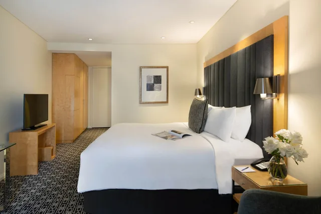 غرفة سوبيريور بسريرين مزدوجين، Sofitel Sydney Wentworth 4/6