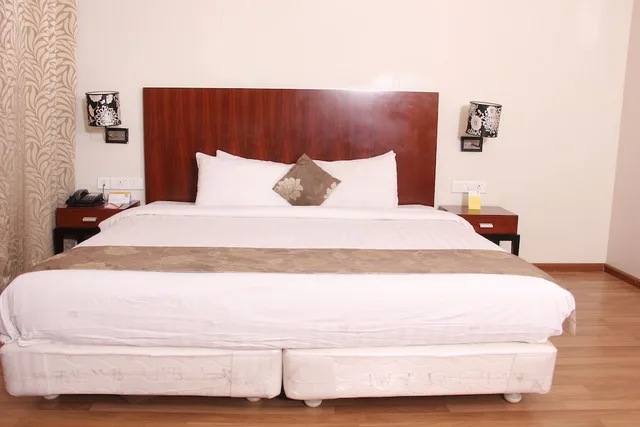 غرفة بزنس بسرير مزدوج أو سريرين منفصلين، KEYS HOTEL, THE AURES 1/1