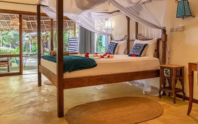 غرفة سوبيريور بسرير كينج بإطلالة على البحر، Marafiki Bungalows 5/7