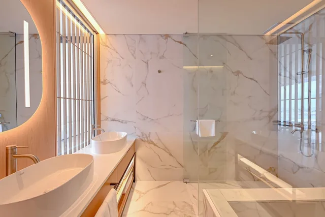 Suite, 2 King Beds, Lake and Ocean View، Homm Marina Sokcho 5/8
