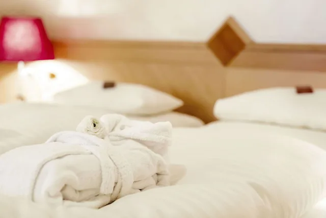 غرفة بسرير مزدوج، Hotel Schrofenstein 3/3