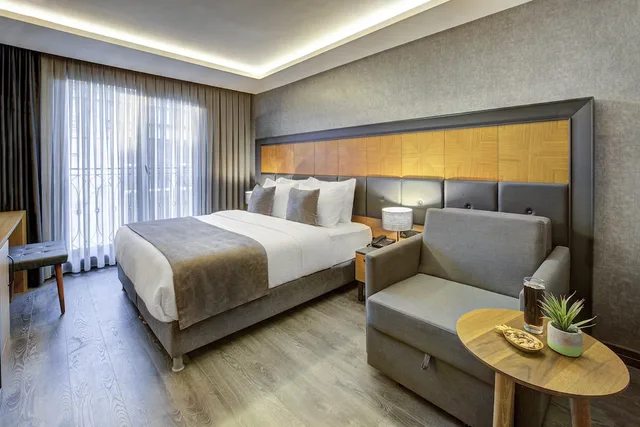 غرفة سوبيريور ثلاثية بسرير كوين مع أريكة، No:12 Hotel Sultanahmet 3/7