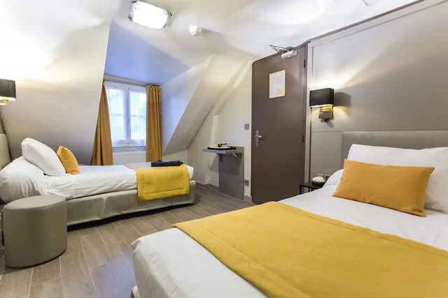 غرفة سوبيريور بسريرين منفصلين، Pratic Hotel 1/3