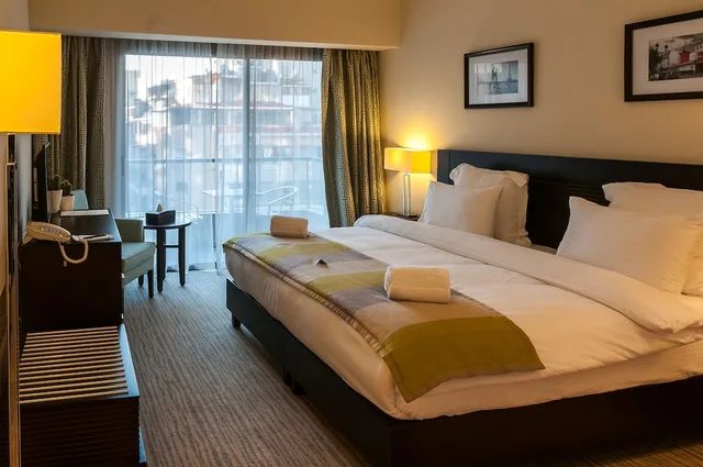 Parisian, Suite, Twin Beds, Kitchenette, The Parisian Plaza 1/3