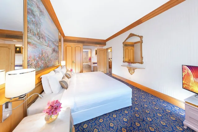 جناح ديلوكس بسرير كينج، Regal Hong Kong Hotel 1/3