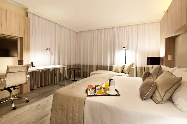 Business Class Queen Non-Smoking، Radisson Blu Hotel Belo Horizonte Savassi 2/6
