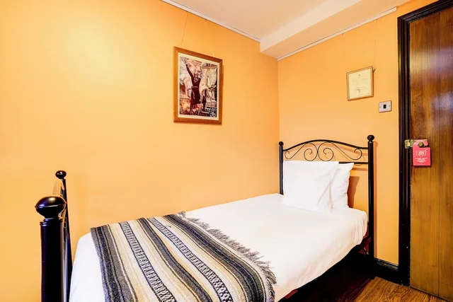 غرفة قياسية مفردة بسرير فردي بحمام مشترك، Church Street Hotel by Belvilla 2/7