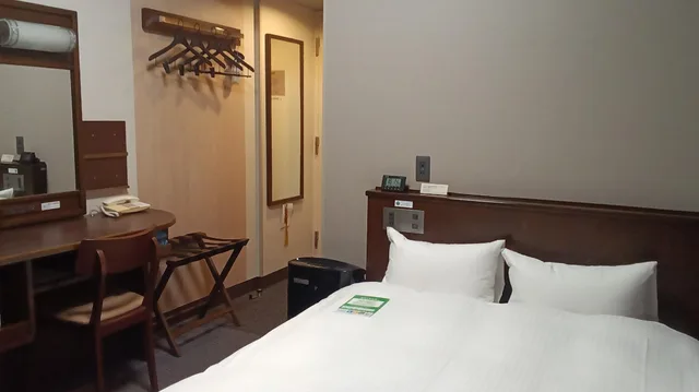 Semi Room, Semi Double Bed, Night View, Smoking، Hotel Route-Inn Oyama 1/1