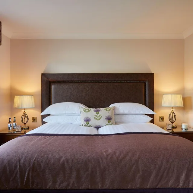 Super, Deluxe, King Bed، Macdonald Drumossie Hotel 2/5