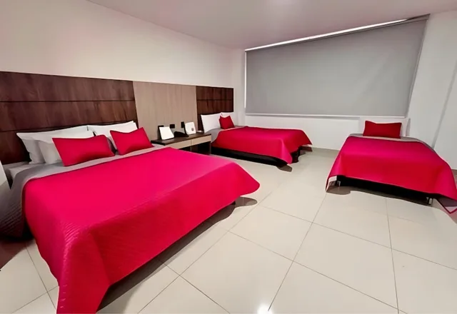 شقة كلاسيكية بسرير كوين وسريرين منفصلين بإطلالة على المدينة، Ofix Hotel 1/10